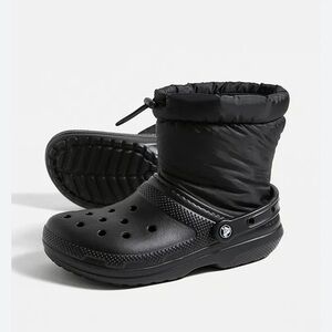 Crocs Classic Lined Neo Puff Boot.